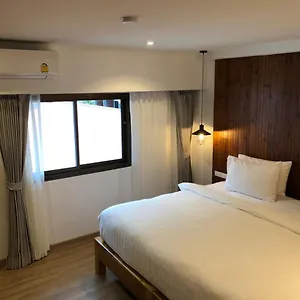 P2 Wood Loft Отель Пхипхи